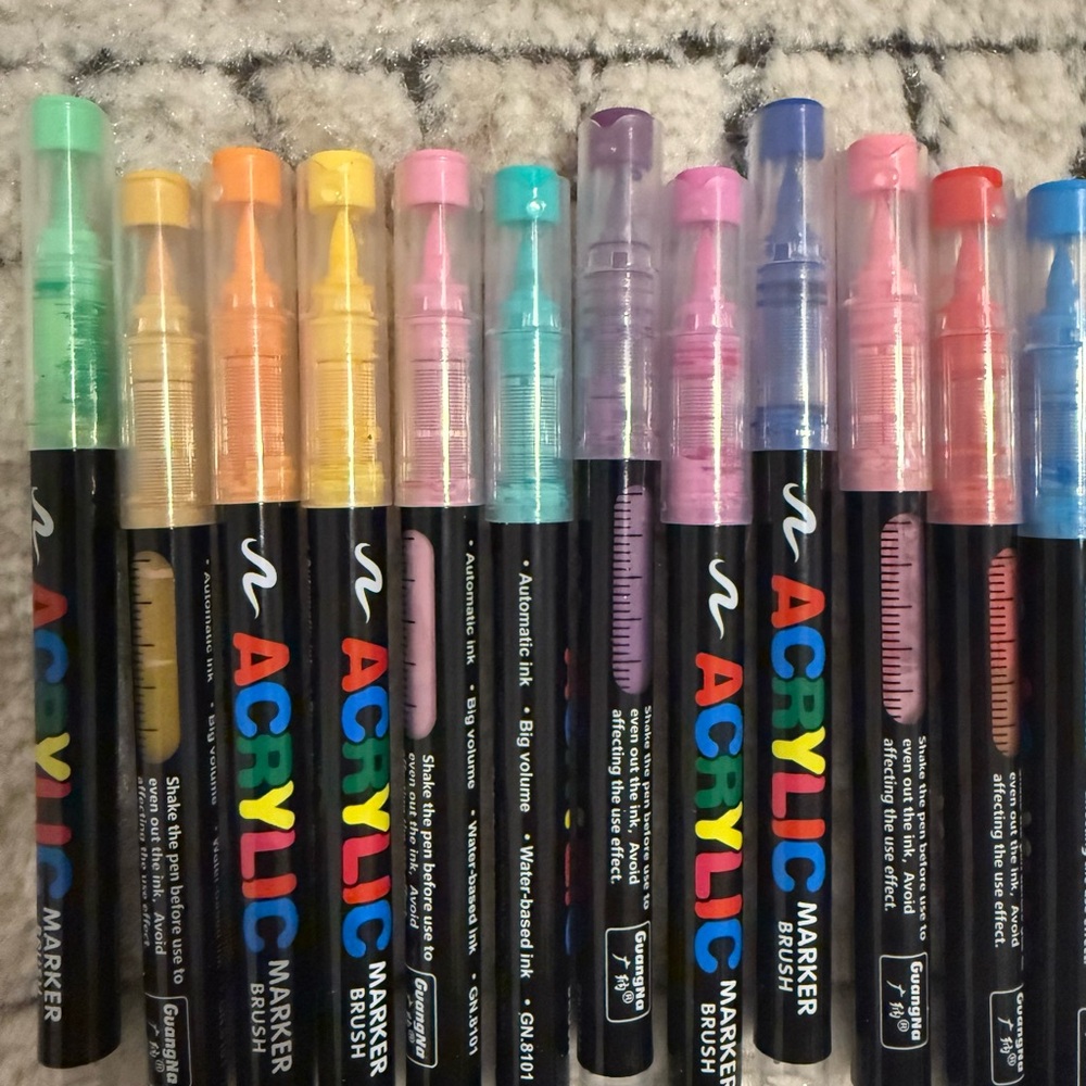 Acrylic Paint Marker Set - 24 Colors - Picture 2 of 3